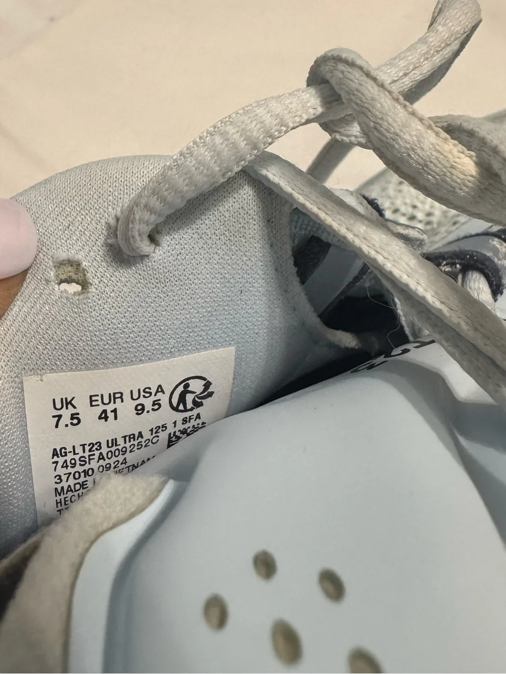 Lacoste Men's Light Gray Athletic Sneakers